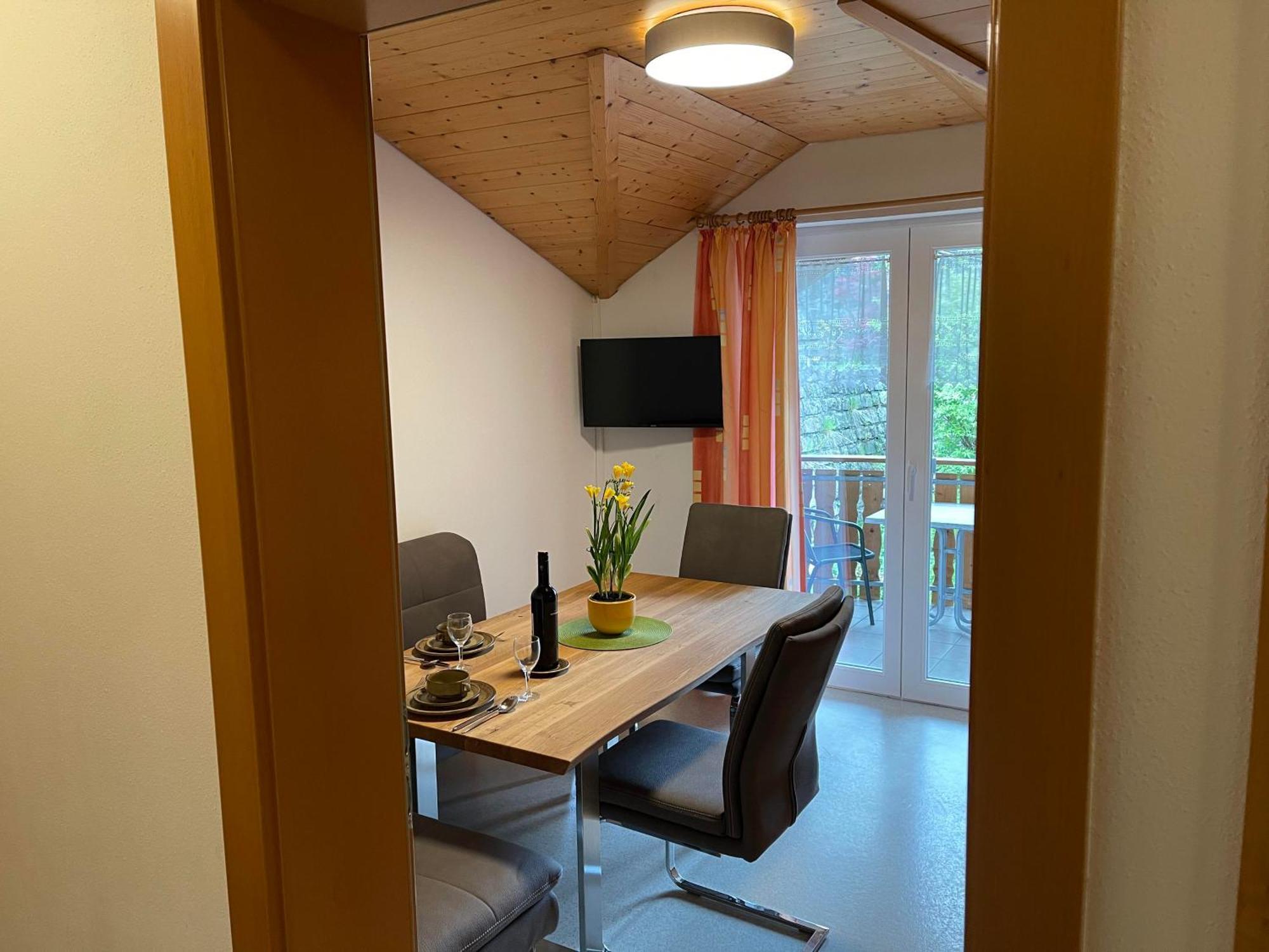 Haus Dagmar Apartment Silbertal Exterior photo
