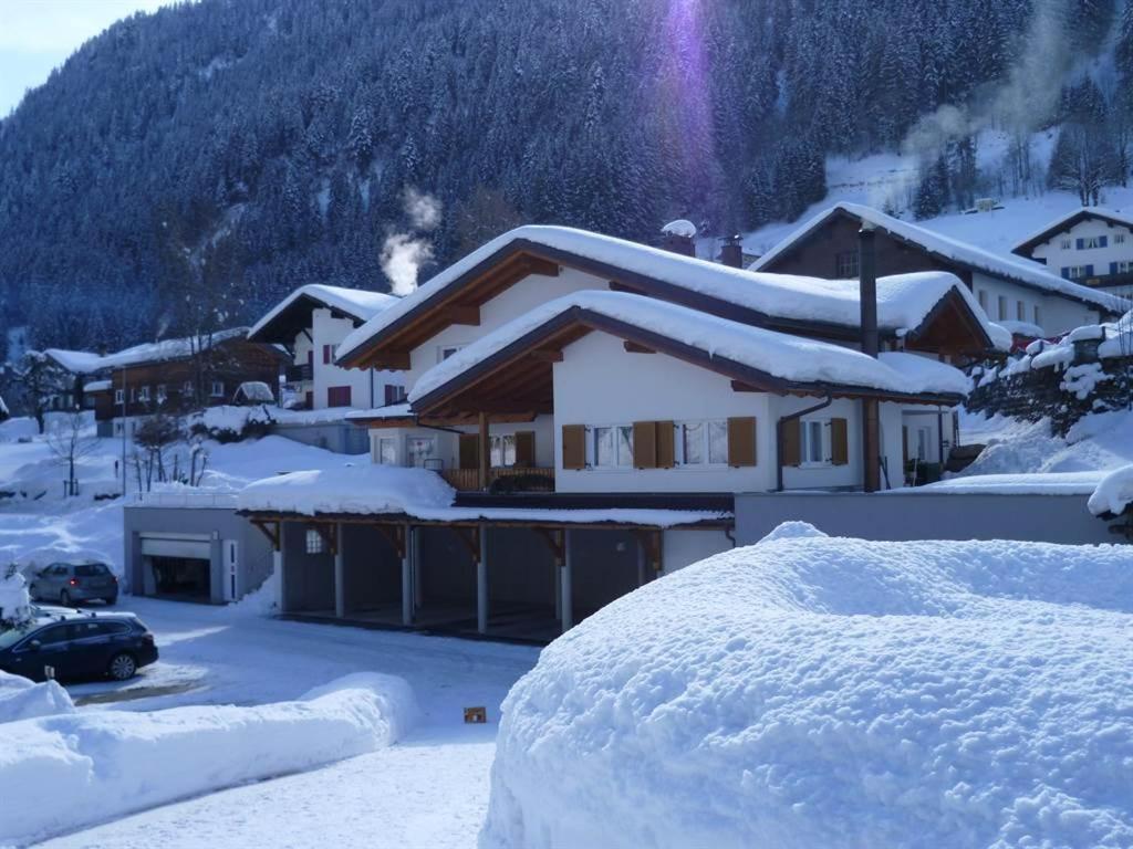 Haus Dagmar Apartment Silbertal Exterior photo